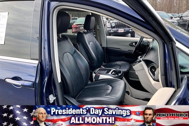 2019 Chrysler Pacifica Touring L