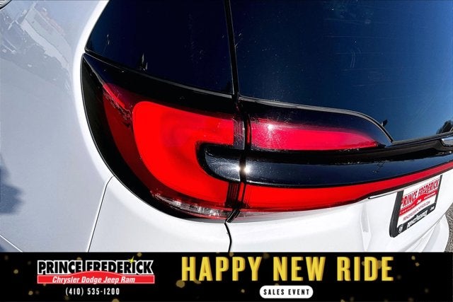 2023 Chrysler Pacifica Hybrid Limited