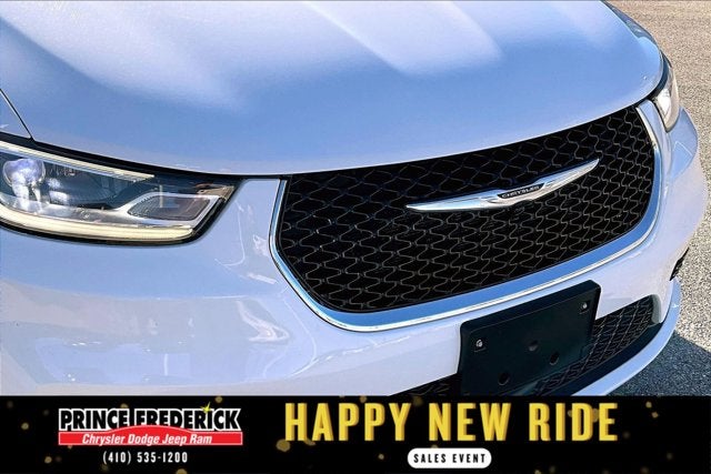 2023 Chrysler Pacifica Hybrid Limited