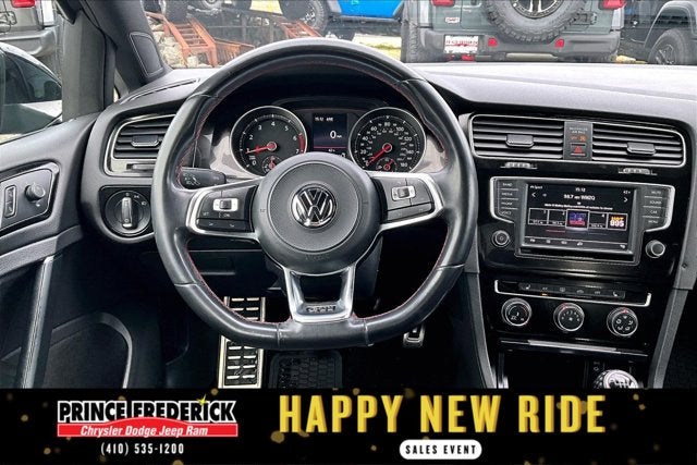 2017 Volkswagen Golf GTI Sport