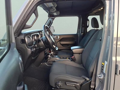 2022 Jeep Gladiator Willys