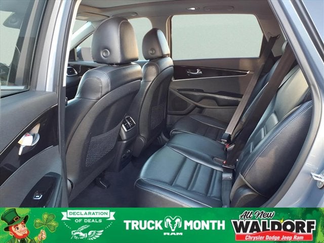 2020 Kia Sorento EX V6