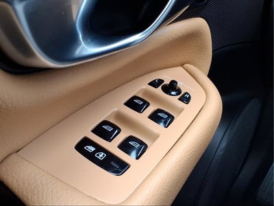 2019 Volvo XC90 Momentum