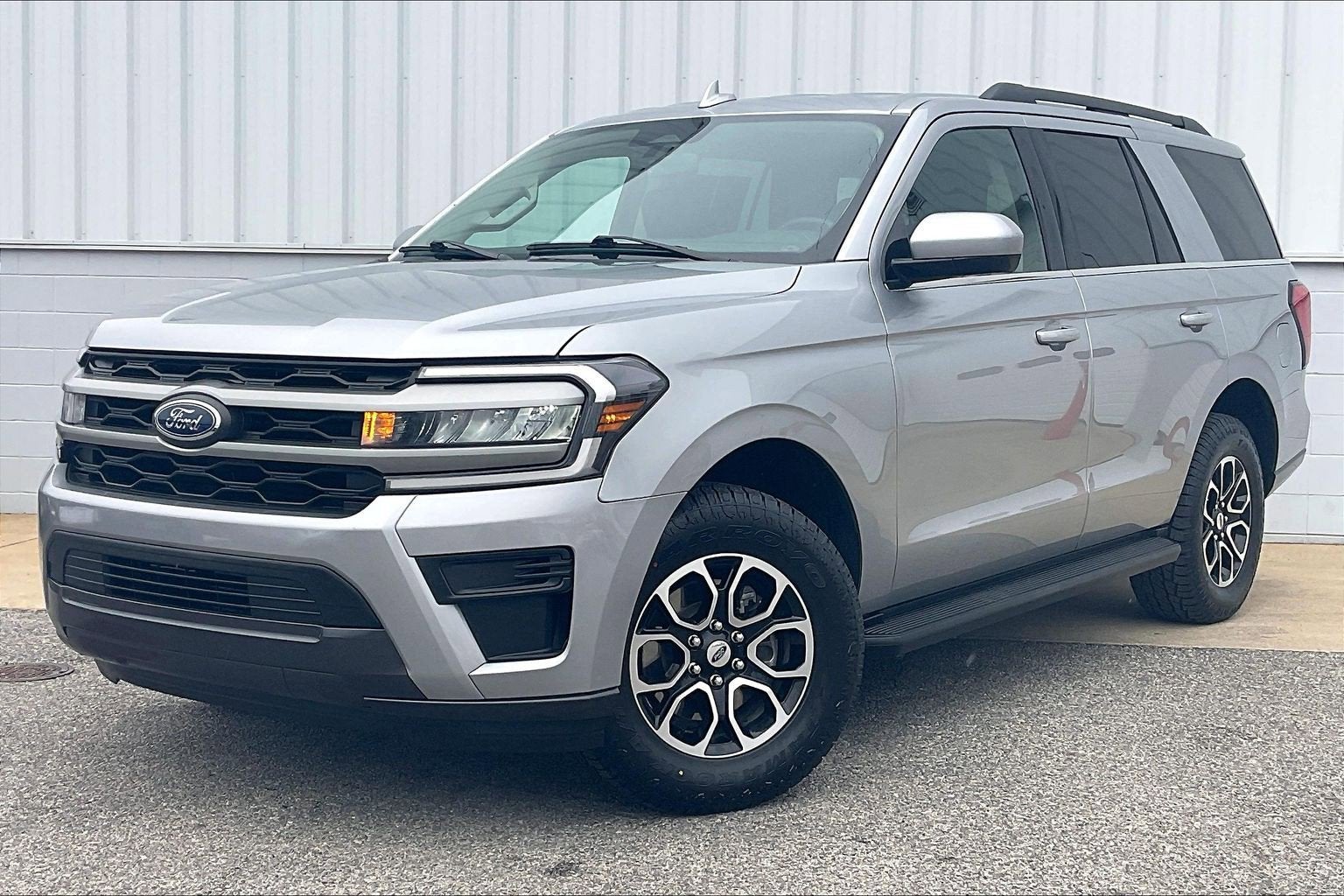 2024 Ford Expedition XLT