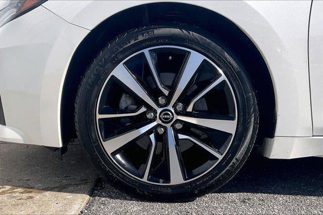 2023 Nissan Maxima SV