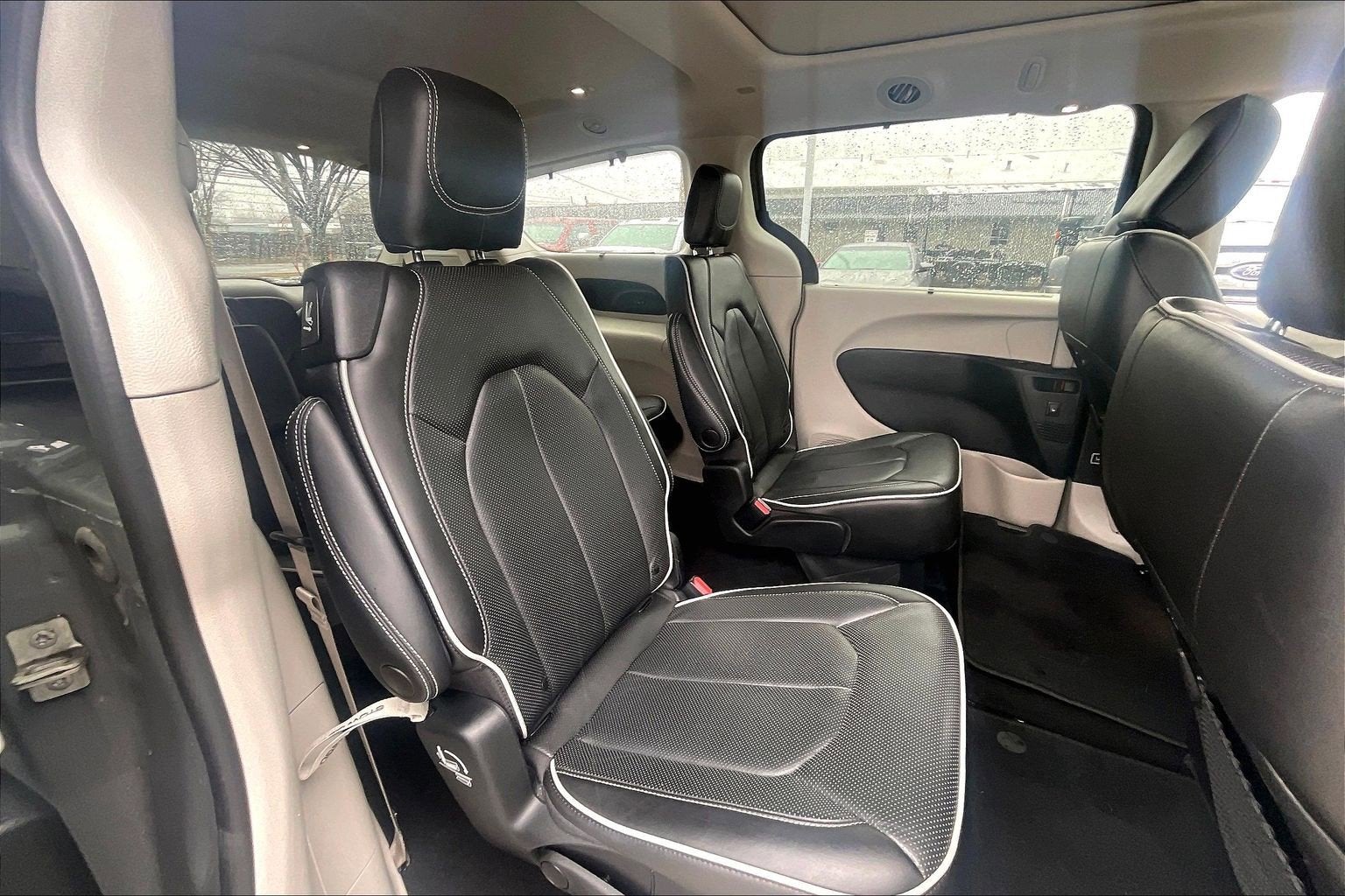 2022 Chrysler Pacifica Limited