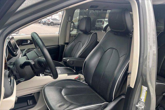 2022 Chrysler Pacifica Limited