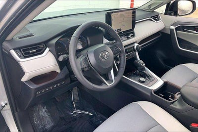 2025 Toyota RAV4 Limited