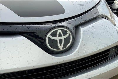 2018 Toyota RAV4 Adventure