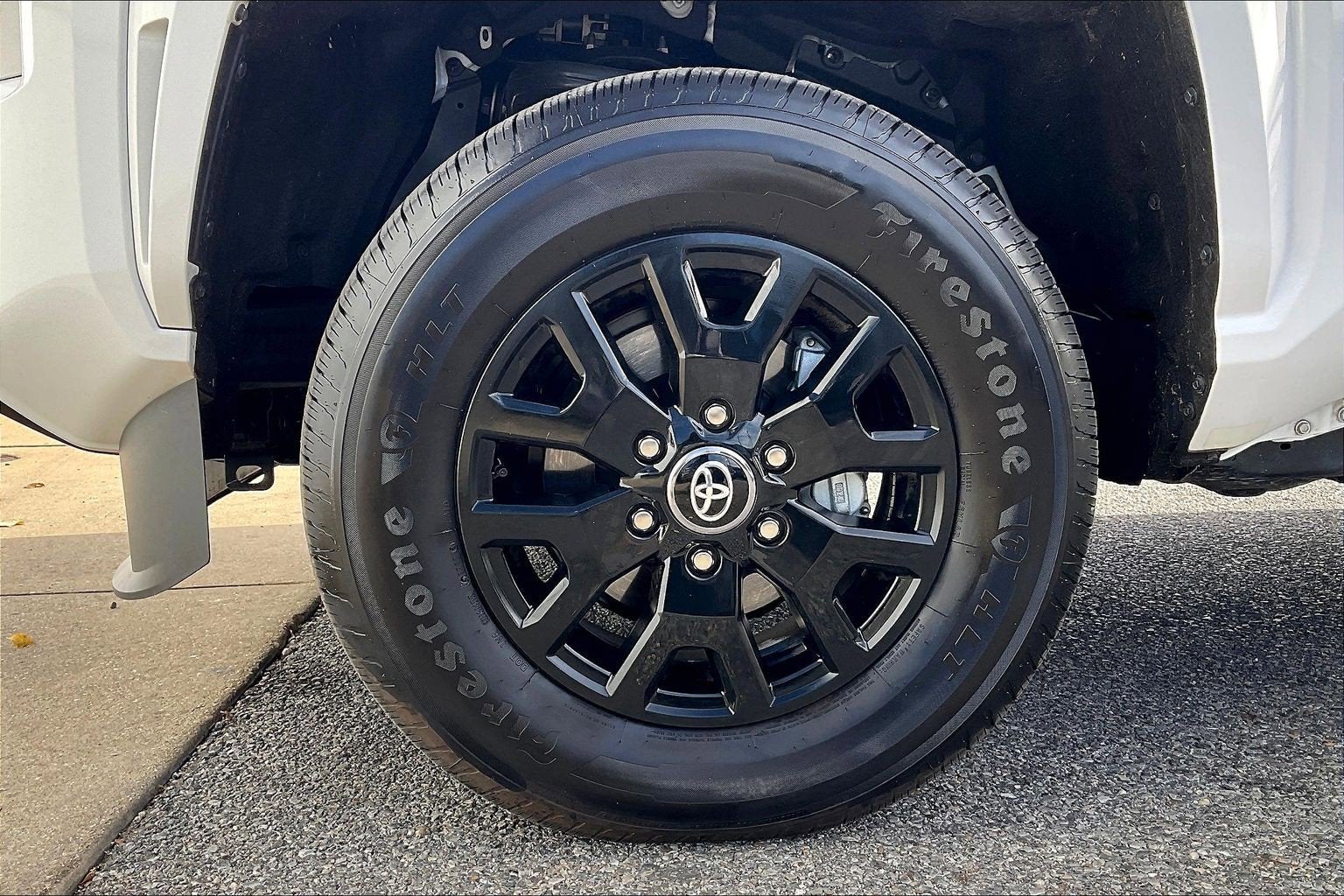 2025 Toyota Tacoma 2WD SR5