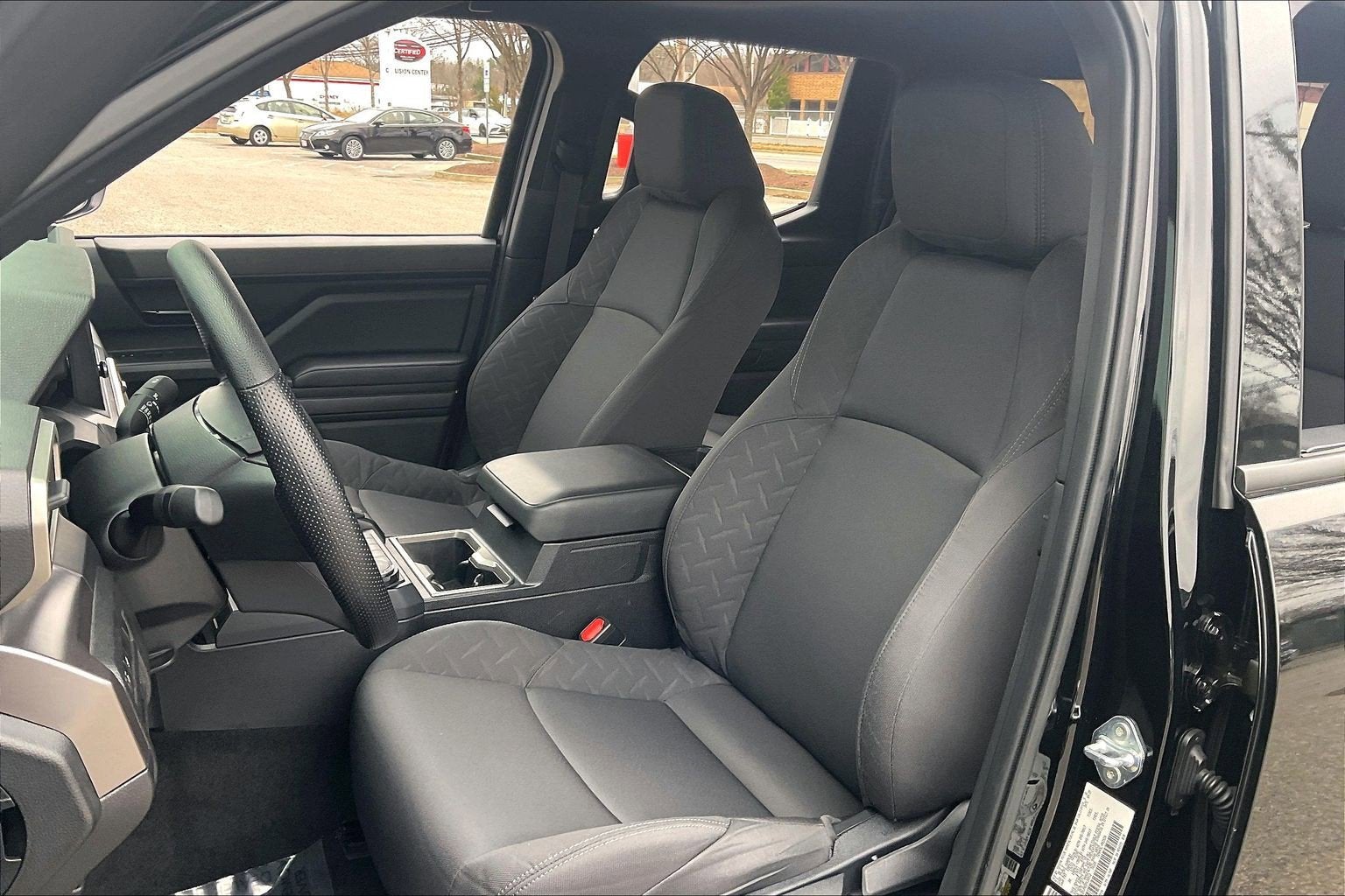 2025 Toyota Tacoma 4WD SR5