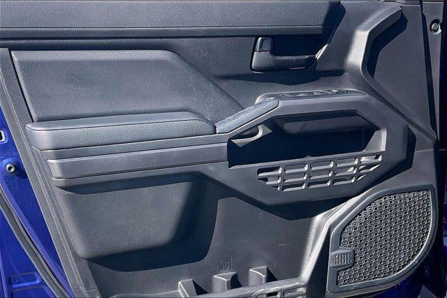 2024 Toyota Tacoma 4WD SR5