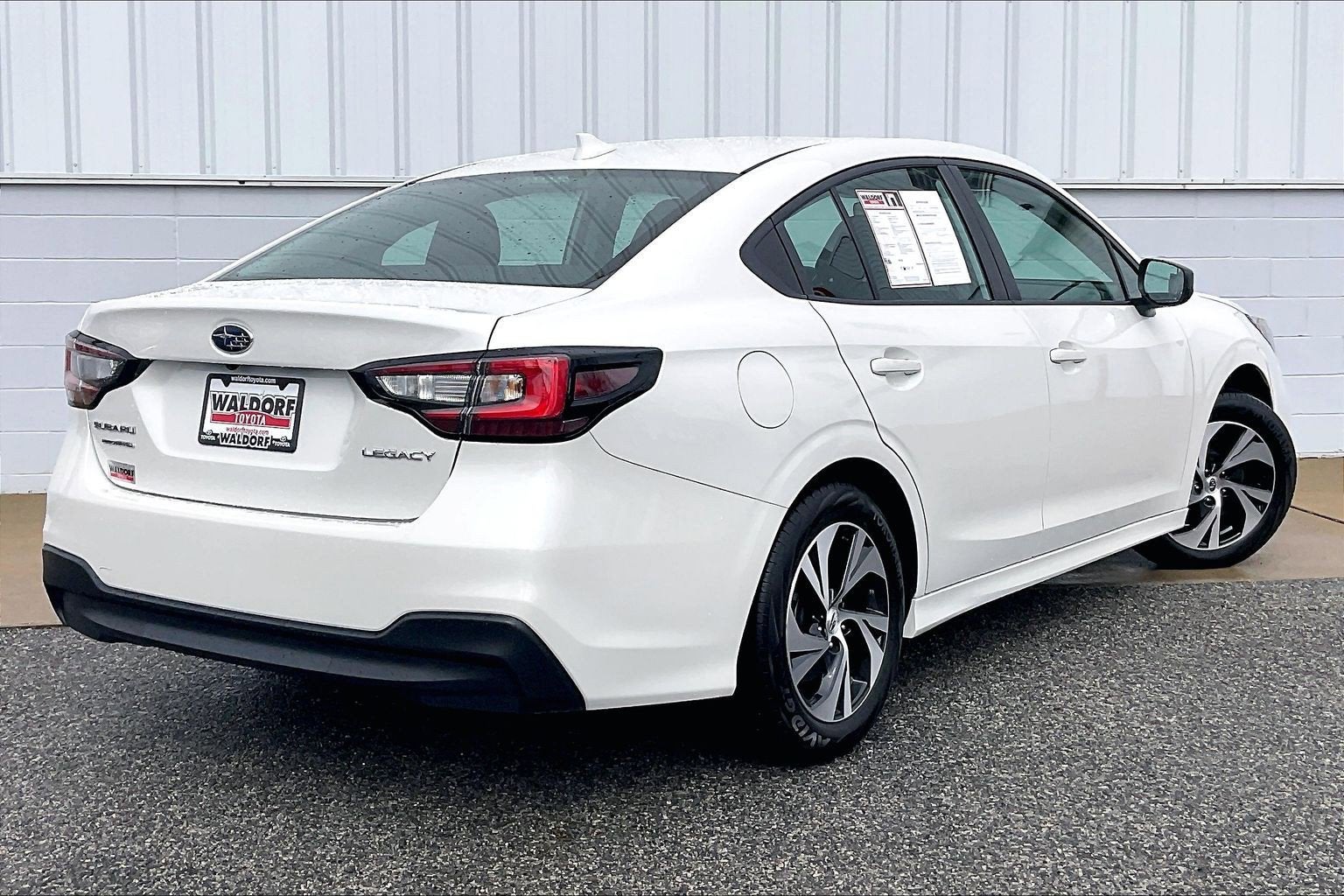 2025 Subaru Legacy Base