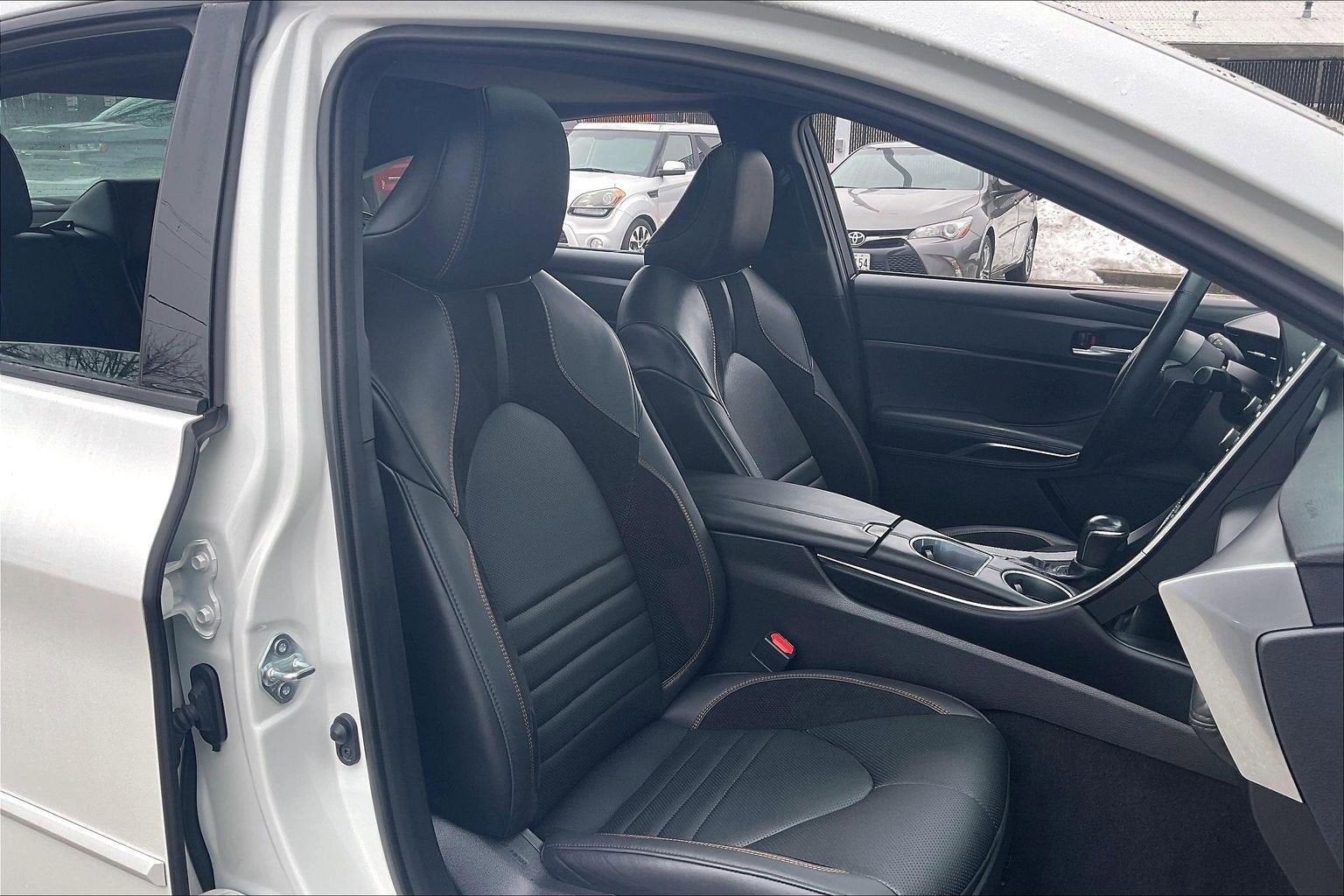 2022 Toyota Avalon Hybrid XSE Nightshade