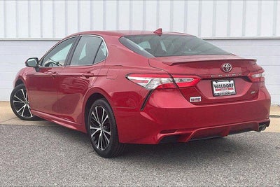2020 Toyota Camry SE