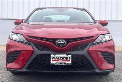 2020 Toyota Camry SE