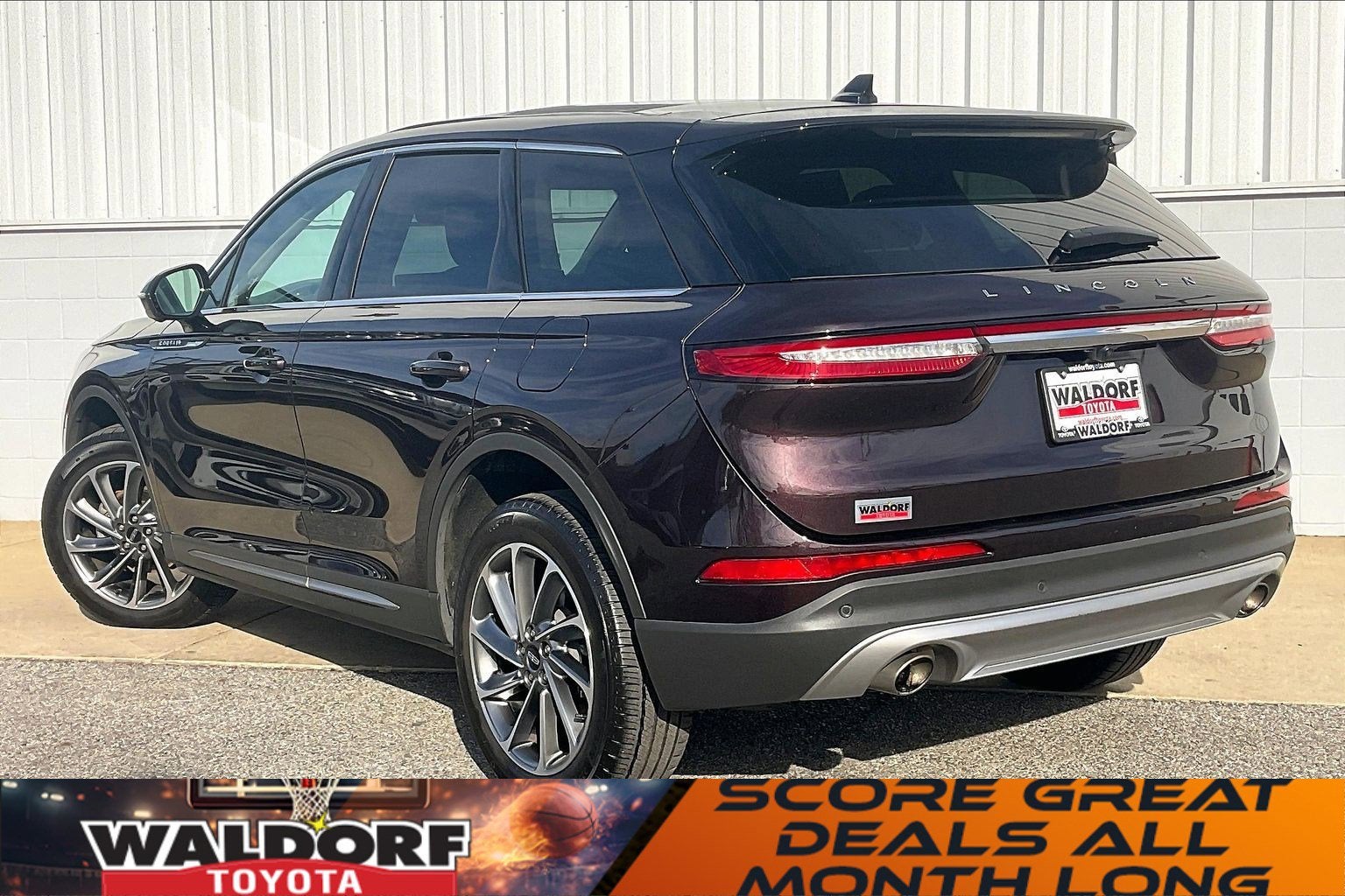 2023 Lincoln Corsair Standard