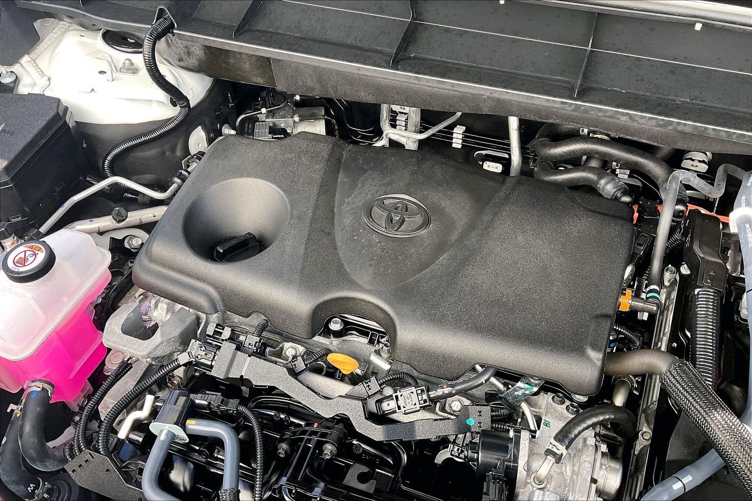 2024 Toyota Highlander Hybrid Platinum