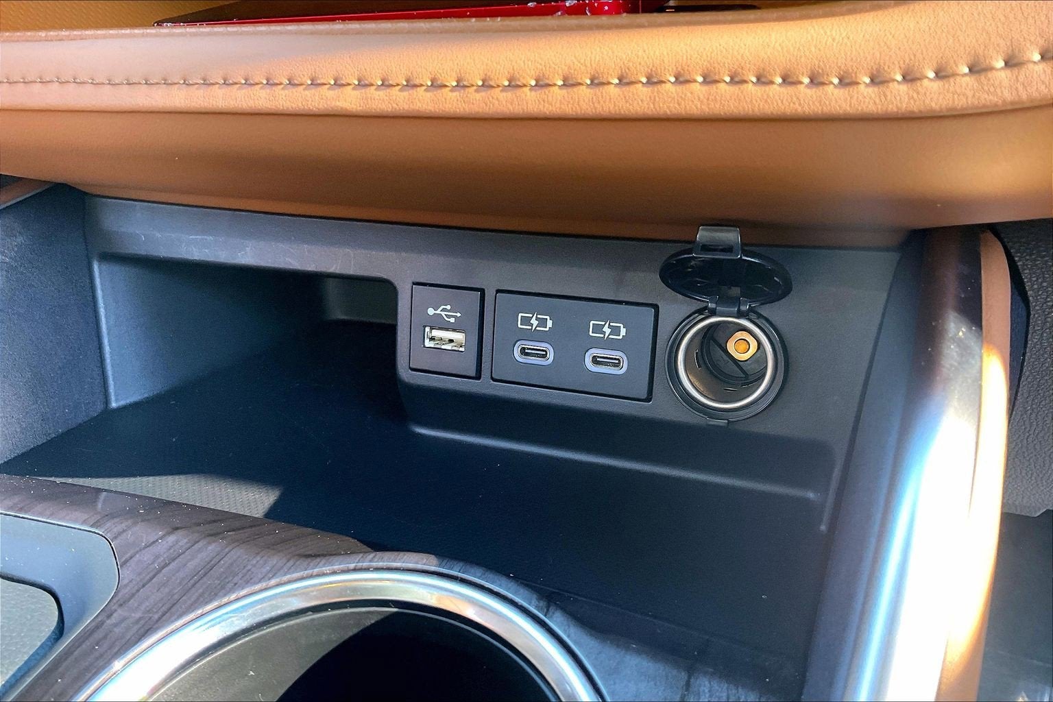 2024 Toyota Highlander Hybrid Platinum