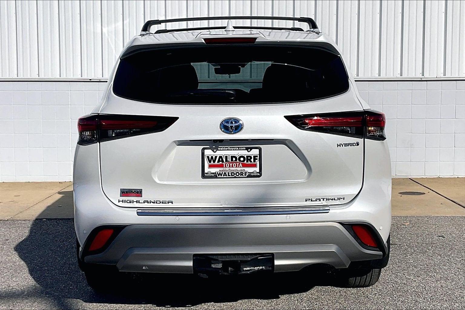 2024 Toyota Highlander Hybrid Platinum