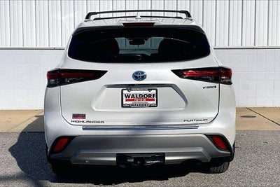 2024 Toyota Highlander Hybrid Platinum