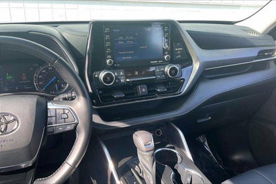 2021 Toyota Highlander Hybrid XLE