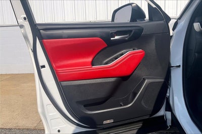 2023 Toyota Highlander XSE