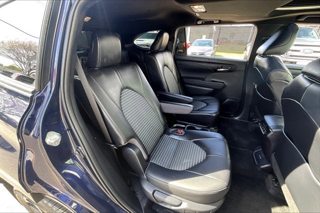 2023 Toyota Highlander XSE