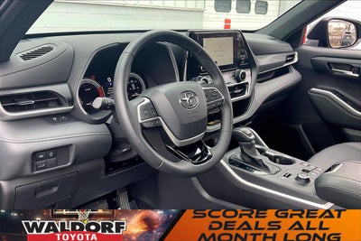 2025 Toyota Highlander XSE