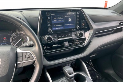 2022 Toyota Highlander XSE