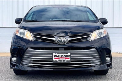2019 Toyota Sienna XLE