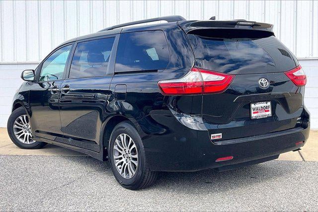 2019 Toyota Sienna XLE