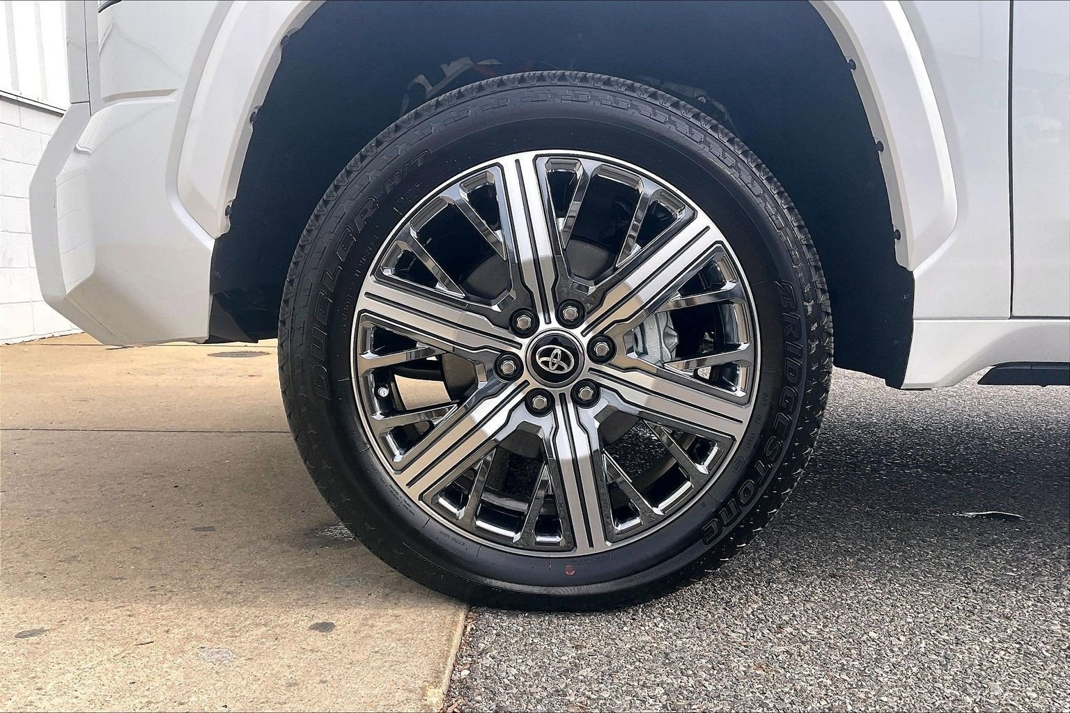 2025 Toyota Tundra Capstone Hybrid