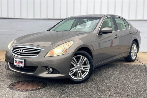 2013 INFINITI G37 Sedan x