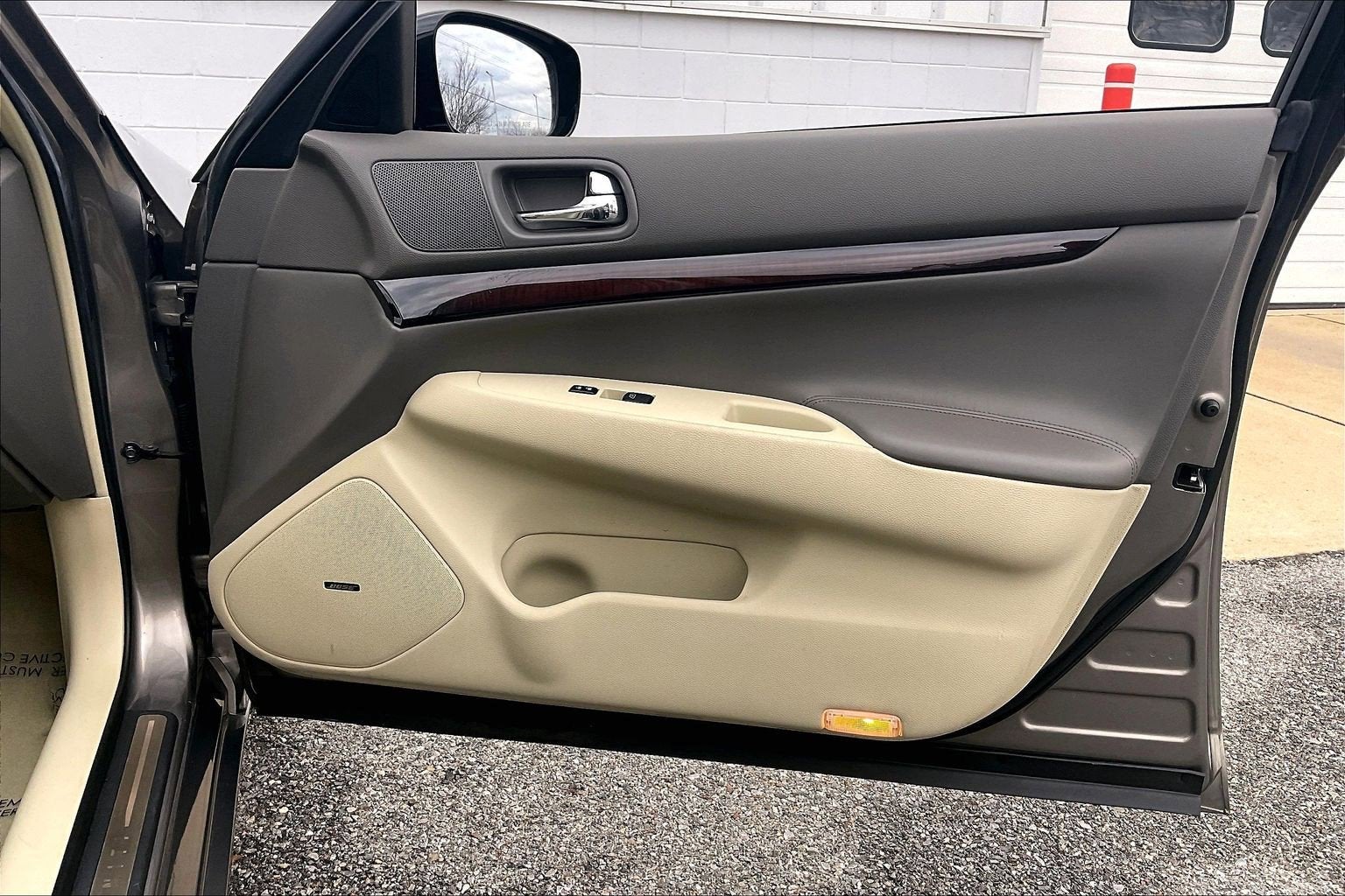 2013 INFINITI G37 Sedan x