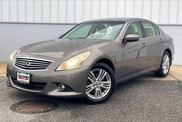 2013 INFINITI G37 Sedan x