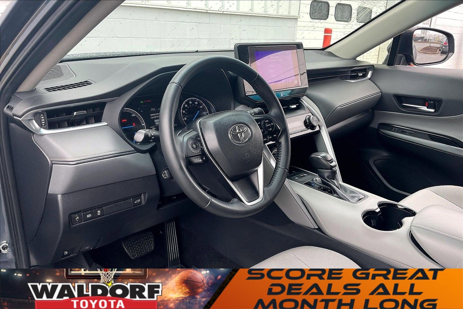 2023 Toyota Venza LE