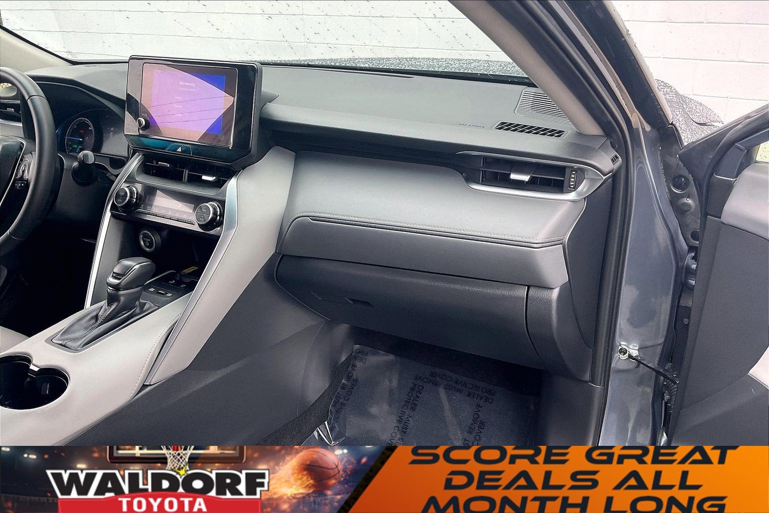 2023 Toyota Venza LE