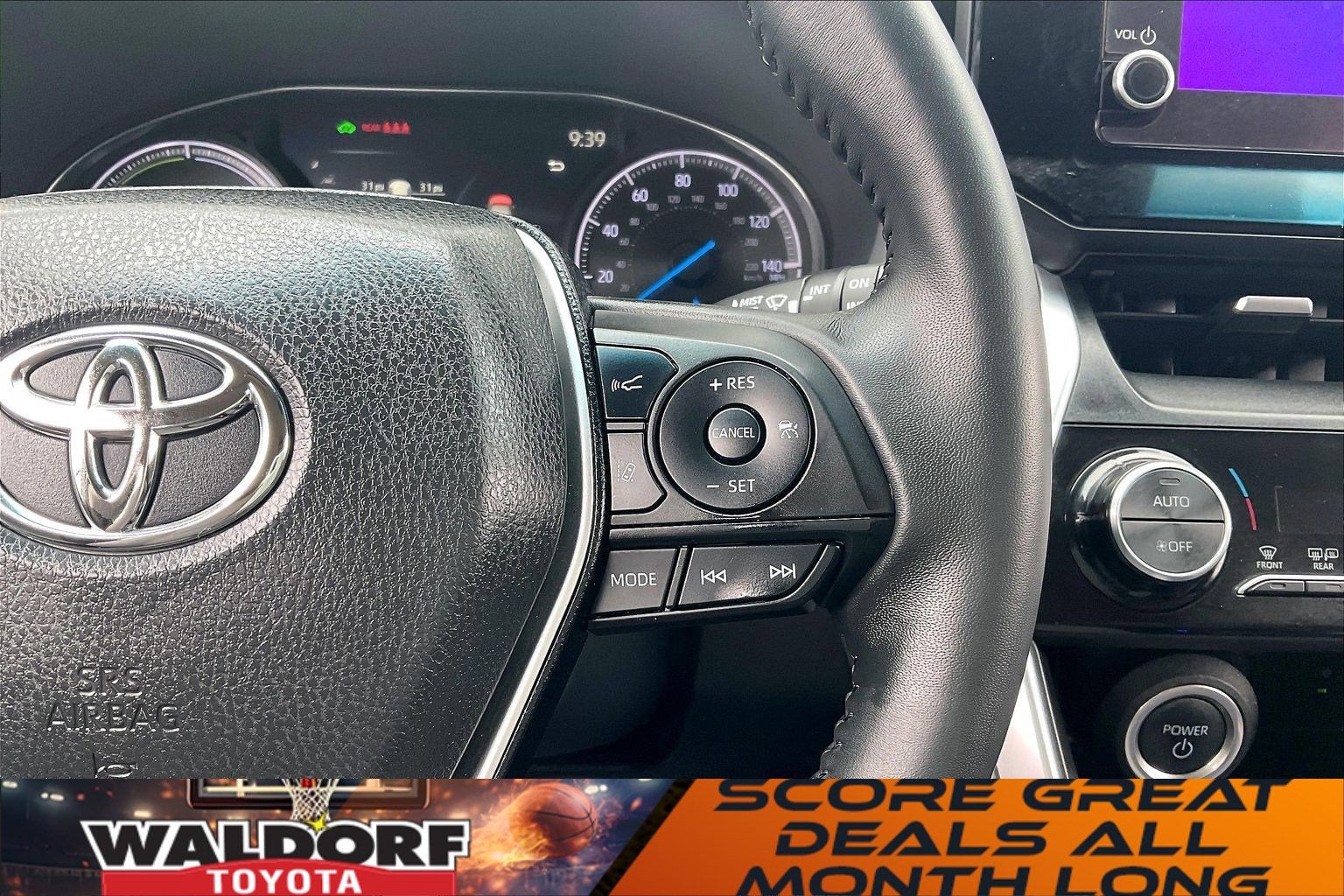 2023 Toyota Venza LE