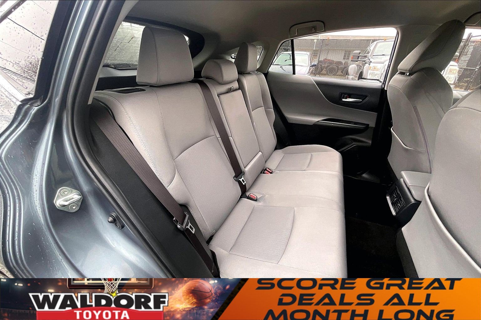 2023 Toyota Venza LE