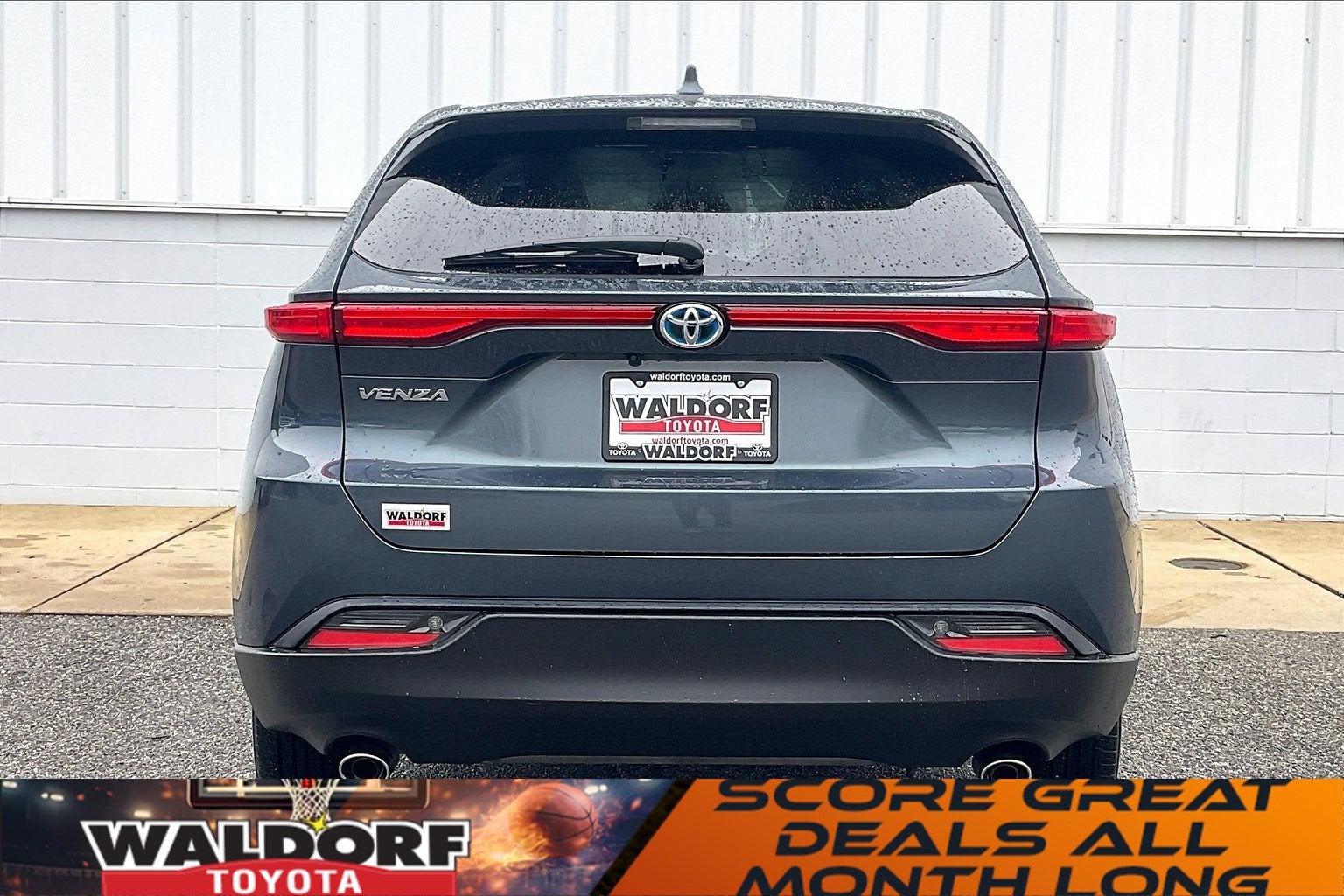 2023 Toyota Venza LE