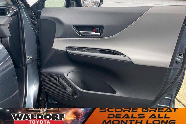 2023 Toyota Venza LE