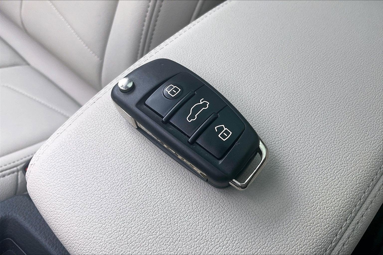 2022 Audi Q3 Premium