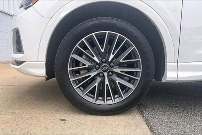 2022 Audi Q3 Premium