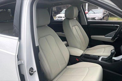 2022 Audi Q3 Premium