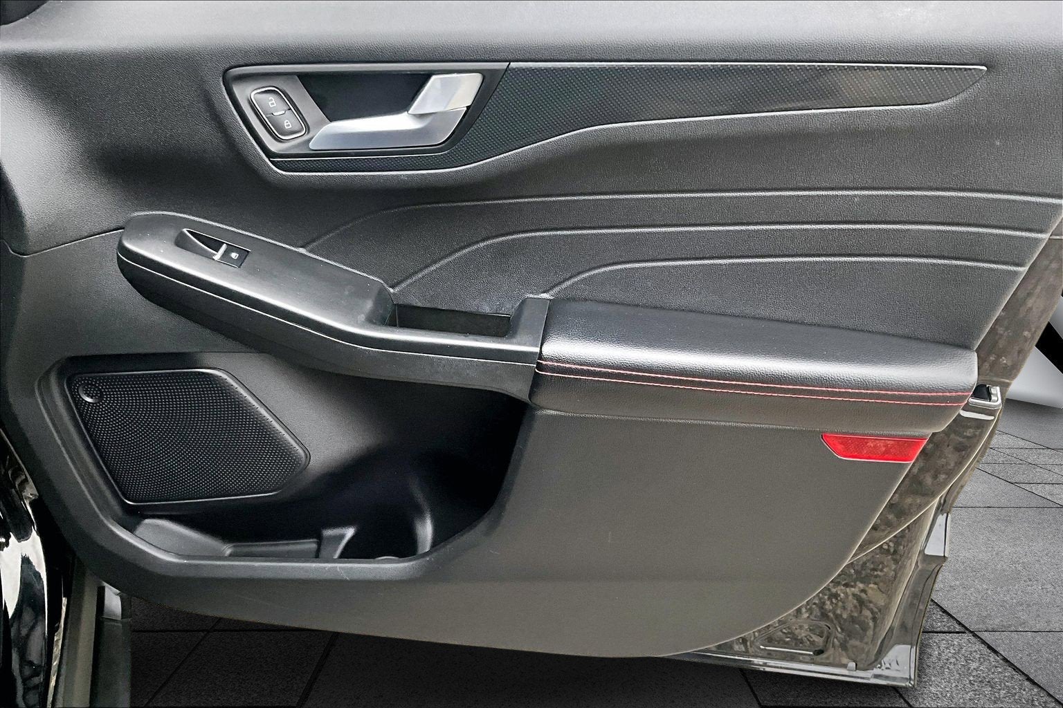 2023 Ford Escape ST-Line TECH PKG