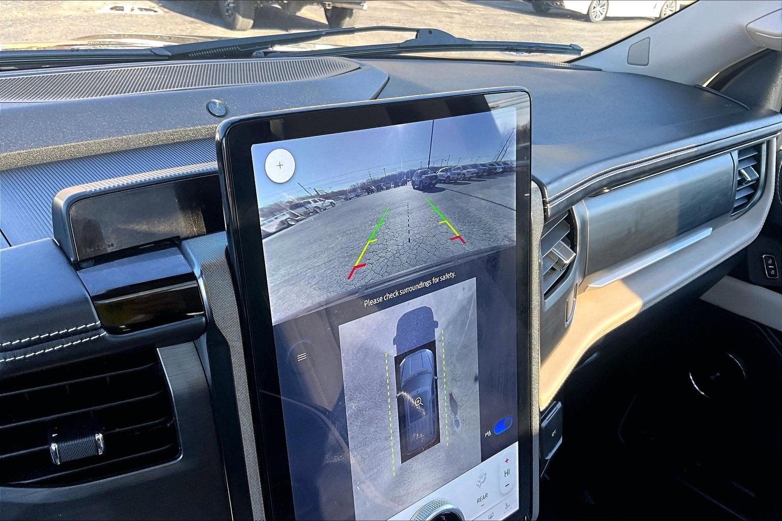 2022 Ford Expedition Max Platinum