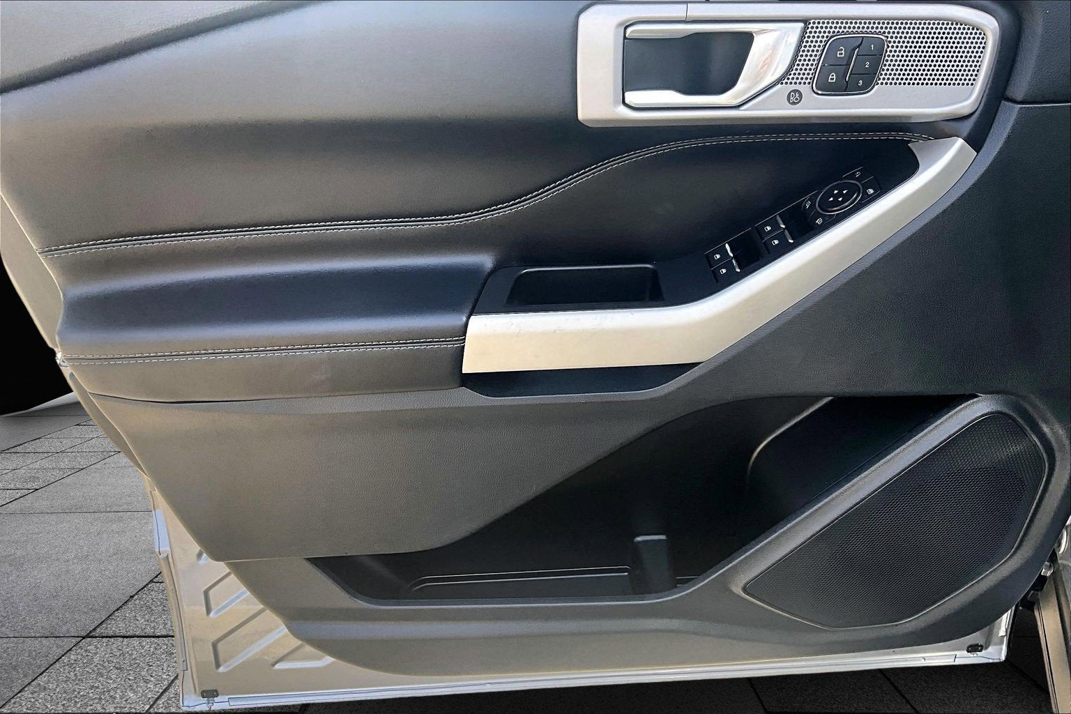 2021 Ford Explorer Limited PANO ROOF