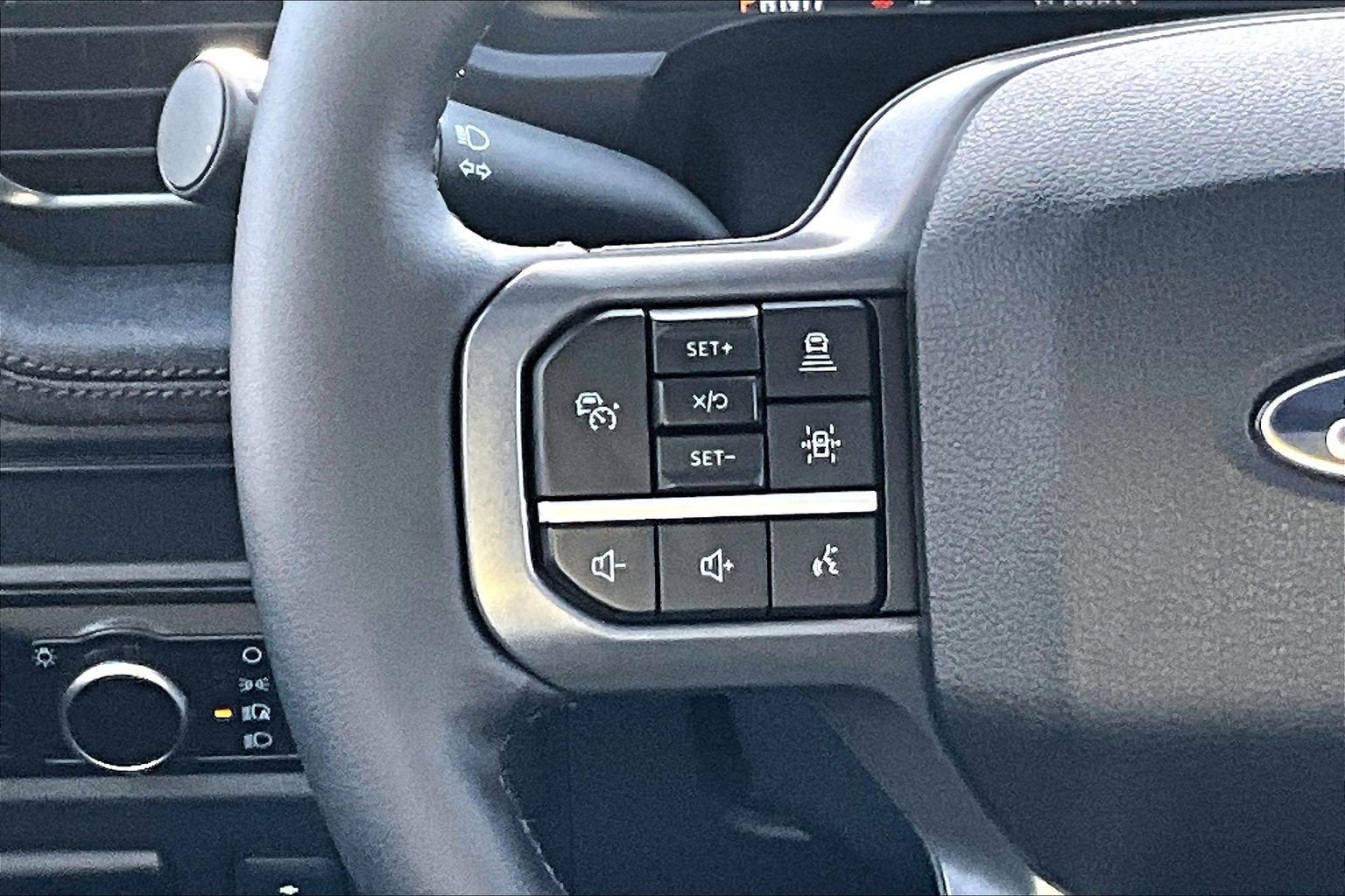 2025 Ford F-150 Lightning LARIAT EXTENDED RANGE LOADED