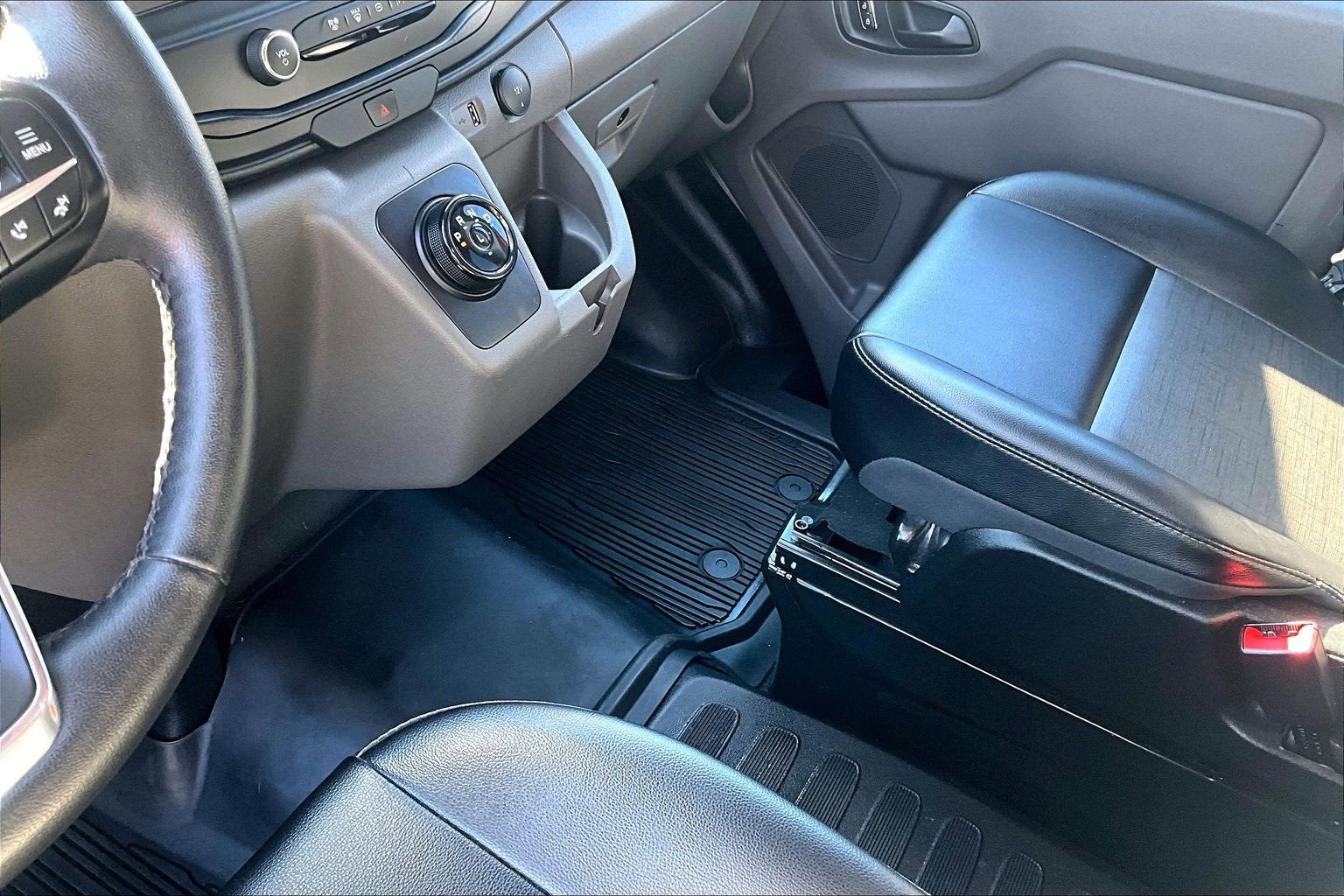 2024 Ford E-Transit Cargo Van T-3